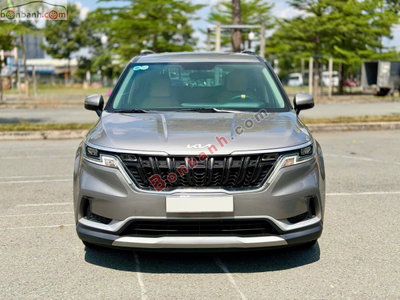 Xe Kia Carnival Luxury 2.2D 2022