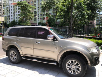 Xe Mitsubishi Pajero Sport 3.0G 4x2 AT 2016