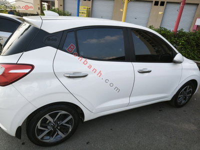 Xe Hyundai i10 1.2 AT 2022