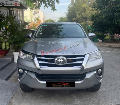 Xe Toyota Fortuner 2.4G 4x2 AT 2019