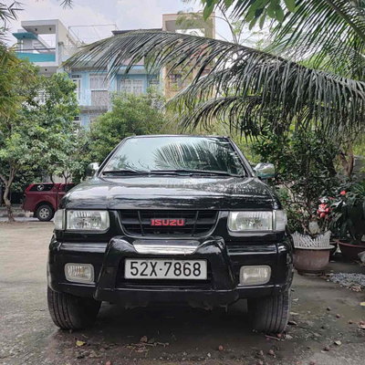 Isuzu 2004 Máy dầu Tự động 8 chỗ Đen