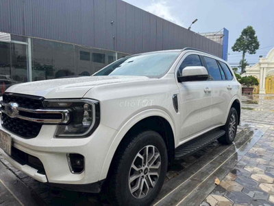 Everest 2025 odo 22.000km xe zin nguyên bản