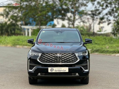 Xe Toyota Innova Cross HEV 2.0 CVT 2026