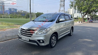 Xe Toyota Innova 2.0G 2015