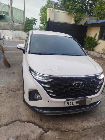 Hyundai Custin 2024 Trắng Số tự động 7 chỗ
