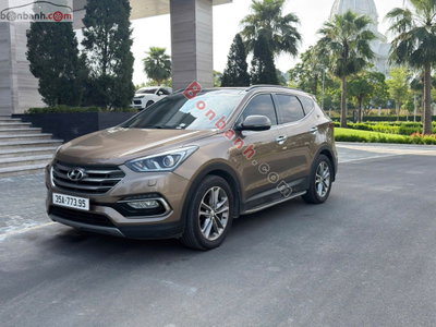 Xe Hyundai SantaFe 2.2L 4WD 2016