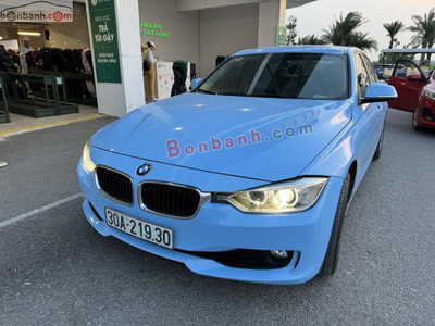 Xe BMW 3 Series 320i 2014