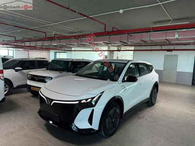 Xe VinFast VF8 Plus 2026