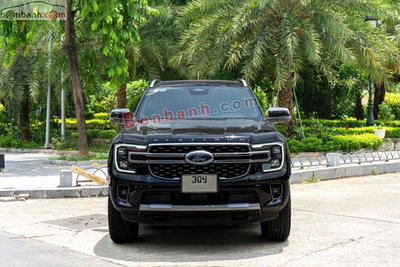 Xe Ford Everest Platinum 2.0L 4x4 AT 2025