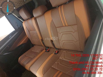 Toyota Innova 2021 Đồng ánh kim 100.000 km