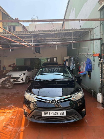 Toyota Vios E Số sàn màu Đen