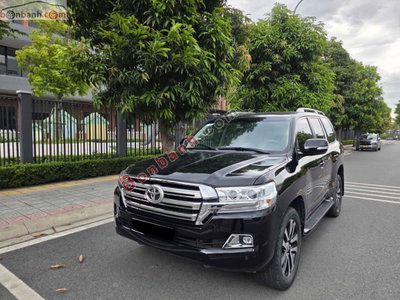Xe Toyota Land Cruiser VX 4.6 V8 2013