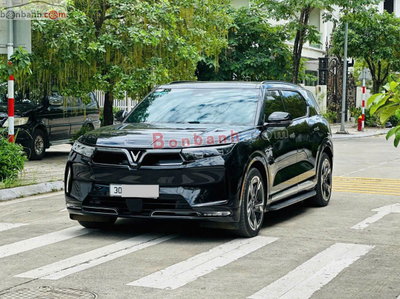 Xe VinFast VF9 Plus 6S SDI 2023