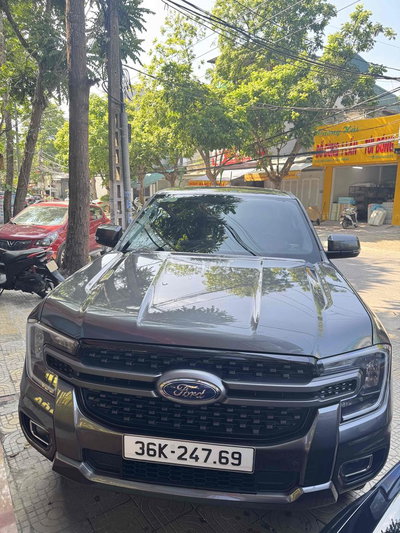 Ford Ranger XLS 2025 29000 km Xám