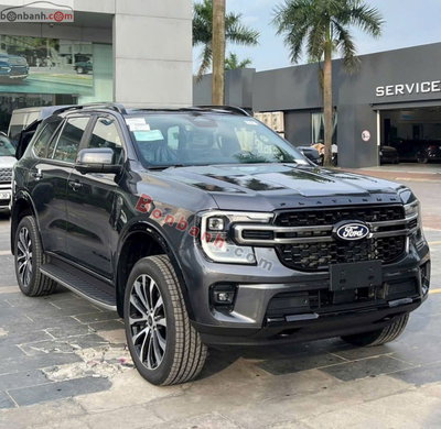 Xe Ford Everest Platinum+ 2.3L 4x4 AT 2026