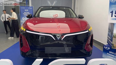 Xe VinFast VF8 Plus 2026