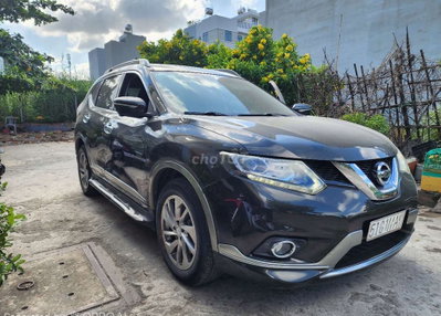 Nissan Xtrail 2.5 SV 4WD 2017 Đen 140.000 km