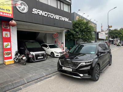 Xe Kia Carnival Signature 2.2D 2024