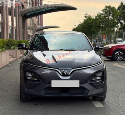 Xe VinFast VF6 Plus 2024