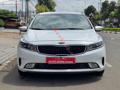 Xe Kia Cerato 1.6 MT 2018