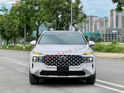 Xe Hyundai SantaFe Cao cấp 2.2L HTRAC 2024