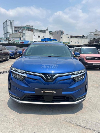 VinFast VF8 Eco Xanh 43.000km