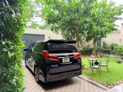 Toyota Alphard Executive Lounge 2019