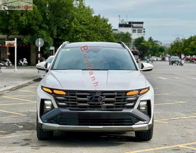 Xe Hyundai Tucson 1.6 AT Turbo HTRAC Đặc biệt 2025