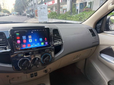 Toyota Fortuner 2009 Số sàn Dầu Xám