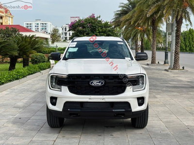 Xe Ford Everest Active 2.0L 4x2 AT 2026