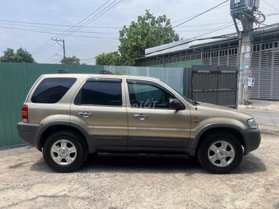 Ford Escape XLT 3.0 2002 Vàng Cát