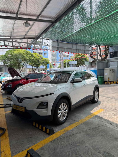 Vinfast VF6 Eco 2025 Trắng 31.000km