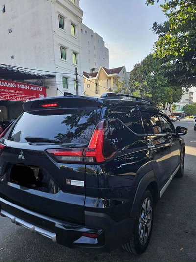 Mitsubishi Xpander Cross 2024 7 chỗ Tự động Đen