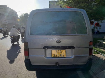 Toyota Hiace 2003 Bạc Xăng Việt Nam