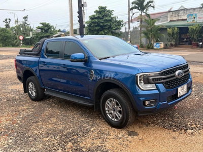 Ford Ranger XLS 2023 Tự động Xanh 80000 km siêuđep