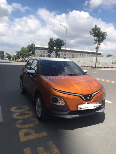 VinFast VF5 Plus 2024 Cam-trắng Dưới 17.000 km