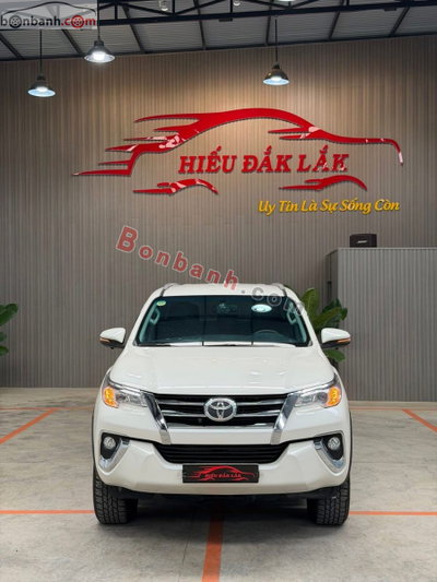 Xe Toyota Fortuner 2.4G 4x2 AT 2018