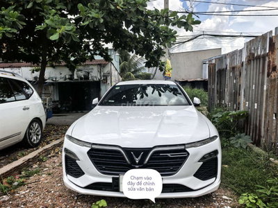 VinFast Lux A2.0 Base 2021 Trắng 61151 km