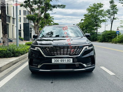 Xe Kia Carnival Signature 2.2D 2024