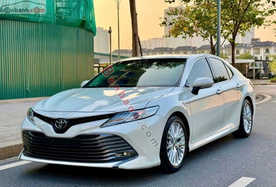 Xe Toyota Camry 2.5Q 2021