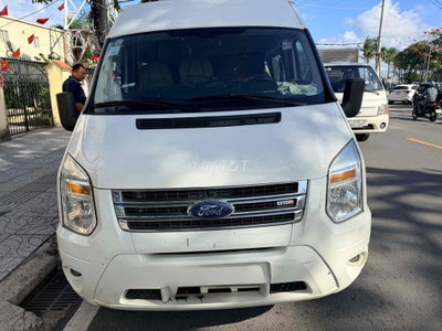 Ford Transit Trắng 16 chỗ 306.568 km