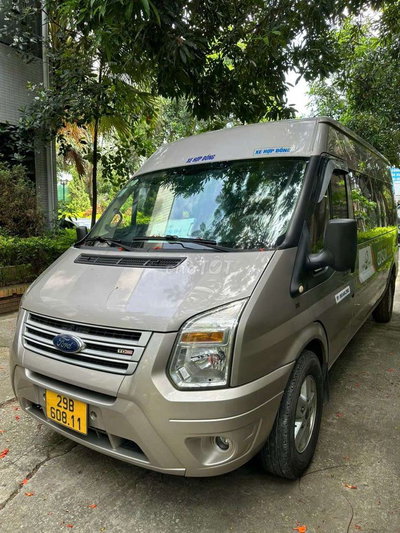 Ford Transit 16 chỗ 2018 185000 km Vàng cát