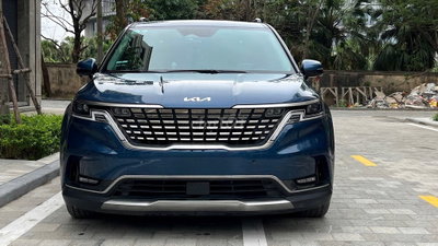 Kia Carnival Signature 2021 Máy dầu 7 chỗ Xanh