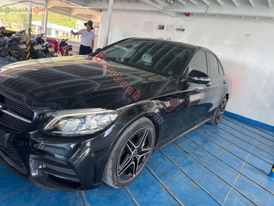 Xe Mercedes Benz C class C300 AMG 2019