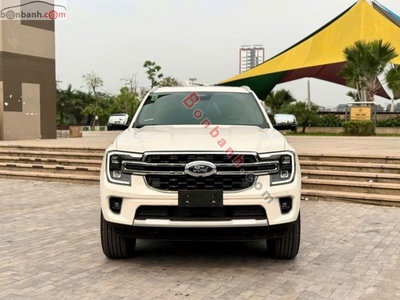 Xe Ford Everest Titanium Plus 2.0L 4x4 AT 2025