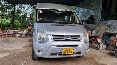 Ford Transit 2015 16 chỗ Sàn Dầu Bạc