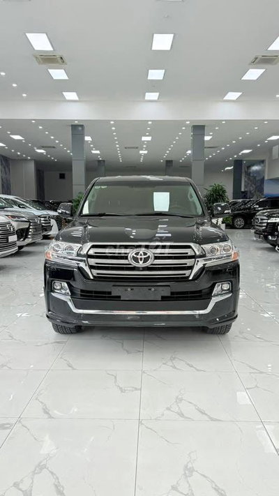 Land Cruiser 4.6 V8 sản xuất 2020. có hoá đơn VAT