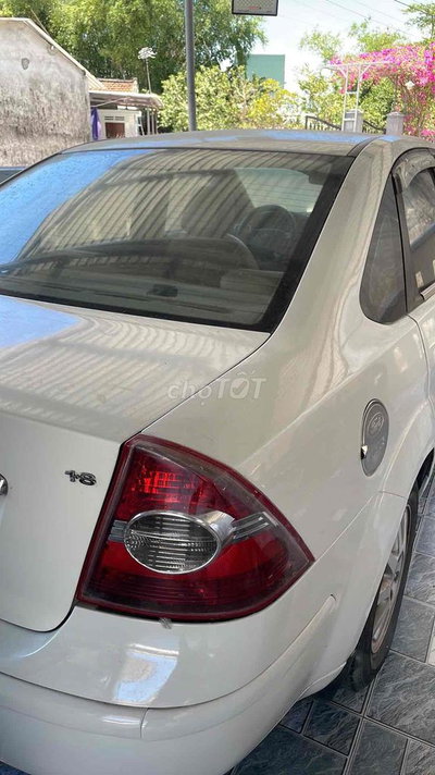 Ford Focus 2007 Trắng