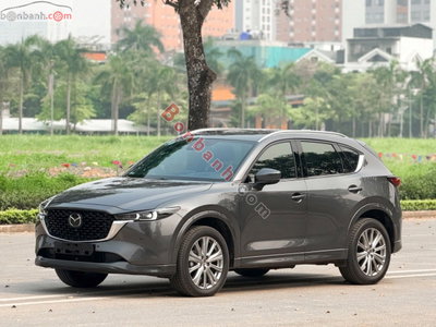 Xe Mazda CX5 Premium Exclusive 2.0 AT 2024