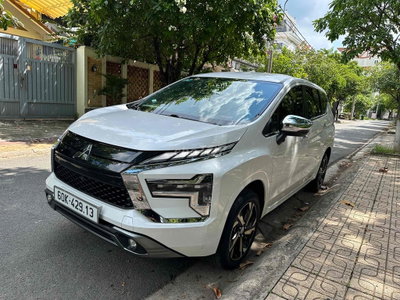 Xe gia đình Xpander Premium 2024 Trắng 43.500km